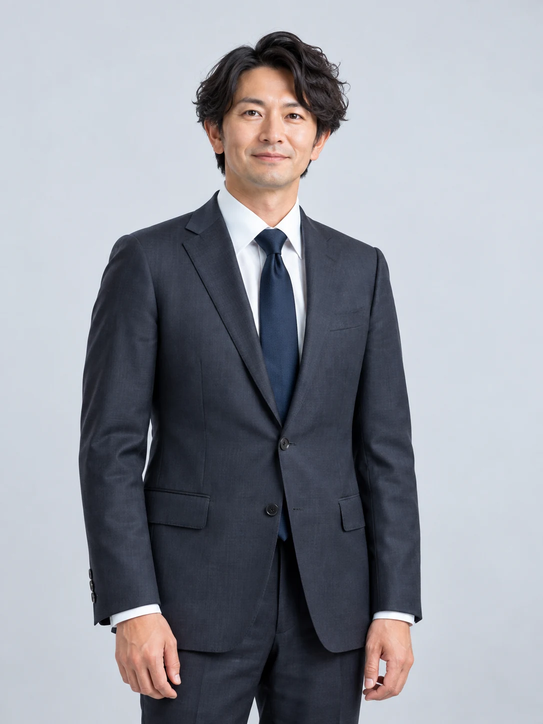 架空の代表弁護士 青山透のイメージ